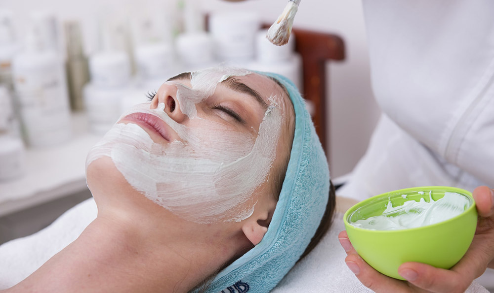 爱茉莉泡沫染发剂5N：美容护肤行业的科普研究